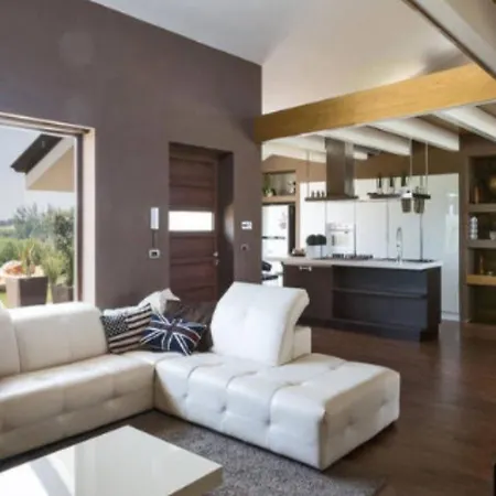 Giulia Luxury Villa